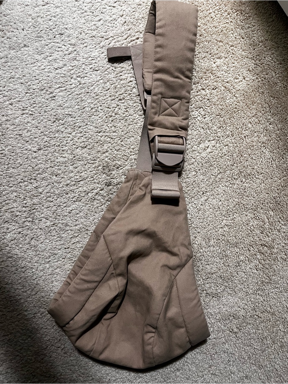 Ergobaby Tan Sling Belt Bag - Picture 4 of 6